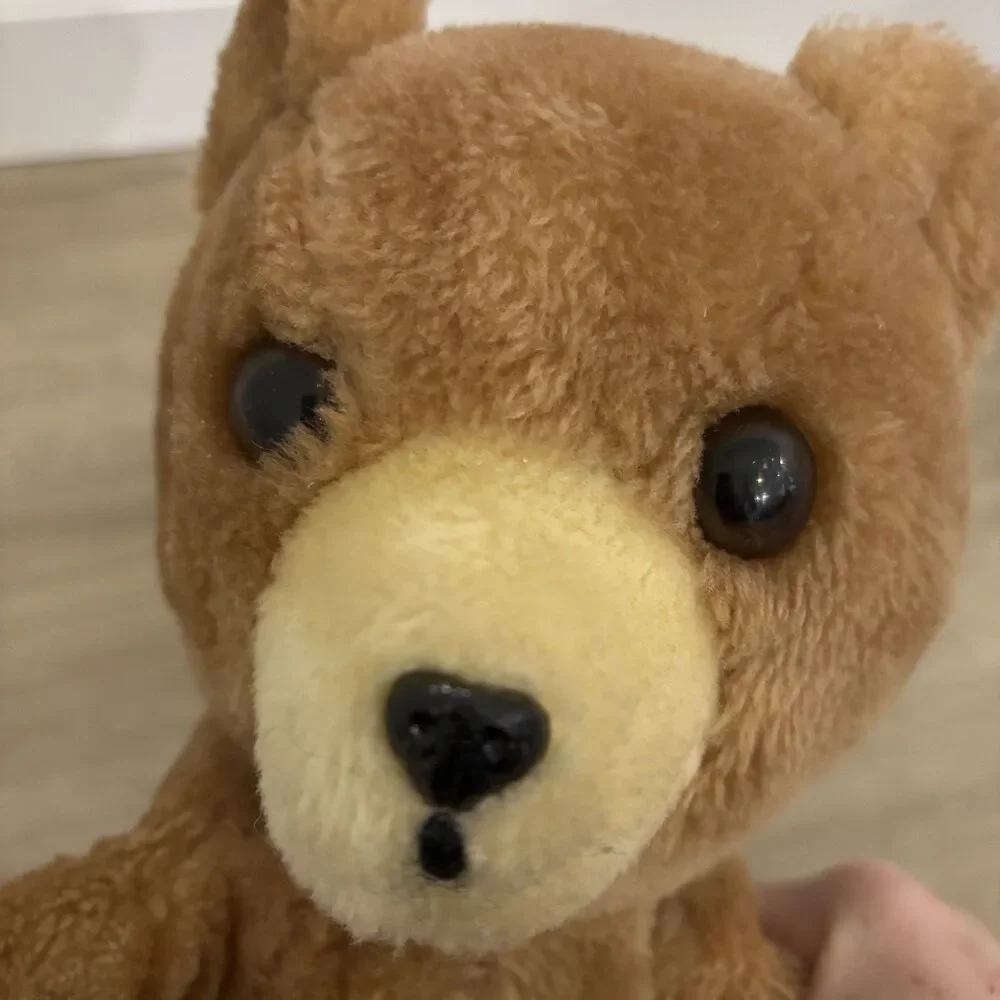 Vtg R. Dakin 1977 Teddy Bear Clasped Paws Korea Shredded Clippings Plush Toy